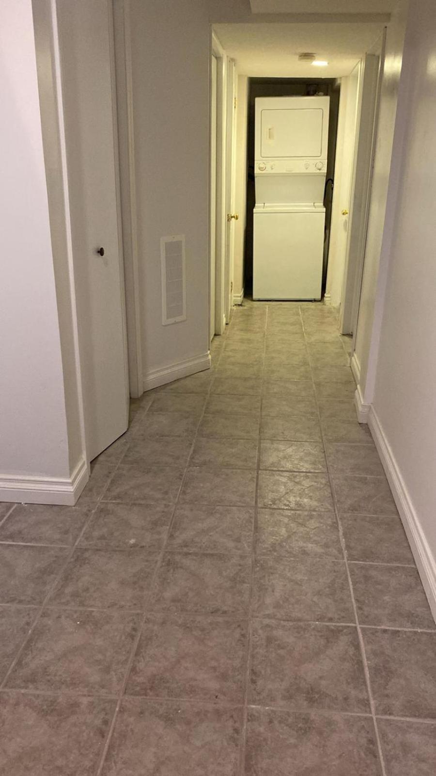 Square One Mississauga Suite- Attached Bathroom, Walking Transit & Plaza Extérieur photo